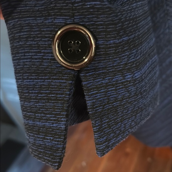 Mary Kay by T Winhill Blue Tailored Blazer with Notched Lapel - Picture 8 of 12